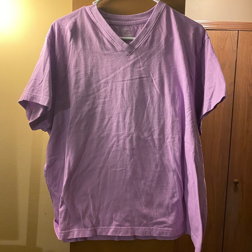 Lady Foot Locker purple v-neck